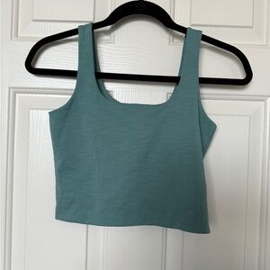Beyond Yoga Sea Green Crop Top. Small